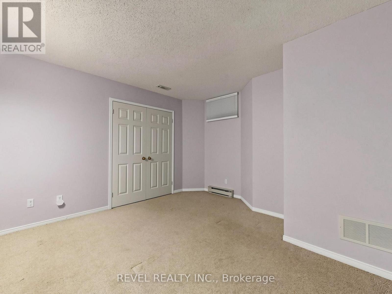 Lower - 831 Regal Crescent, Pickering, Ontario L1X 2P8 - Photo 22 - E13878638
