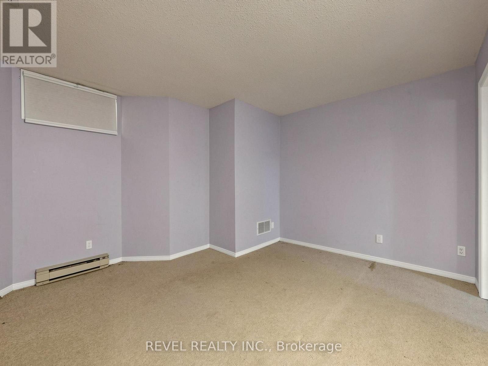 Lower - 831 Regal Crescent, Pickering, Ontario L1X 2P8 - Photo 23 - E13878638