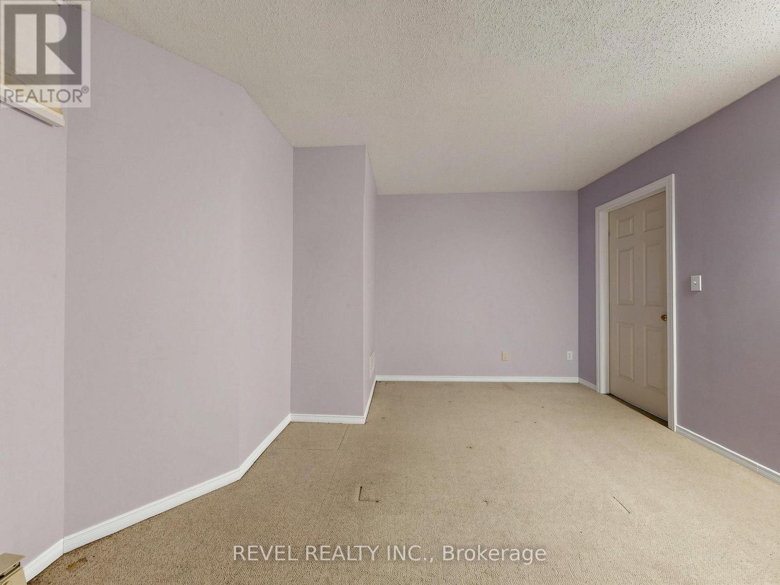 Lower - 831 Regal Crescent, Pickering, Ontario L1X 2P8 - Photo 24 - E13878638