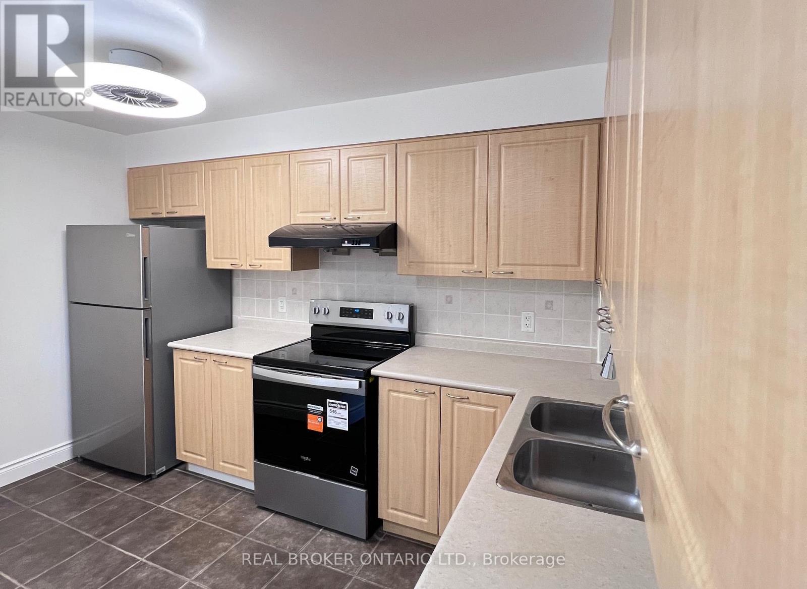 310 - 88 Times Avenue, Markham, Ontario  L3T 7Z4 - Photo 5 - N13878628