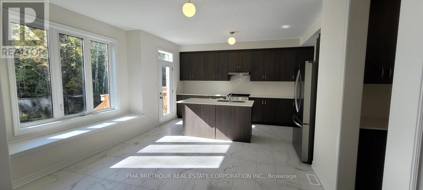 147 Dovedale Drive, Georgina (Keswick South), Ontario  L4P 0S6 - Photo 5 - N13878662