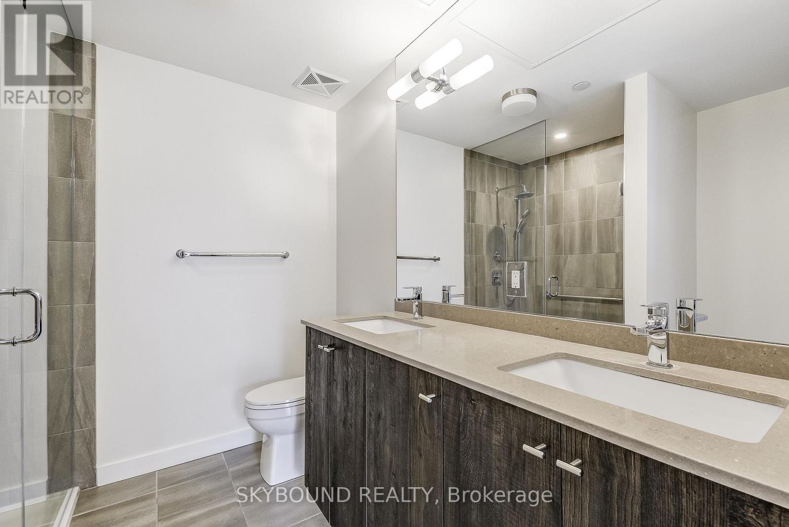 312 - 210 Sabina Drive, Oakville, Ontario  L6H 0W6 - Photo 10 - W13878522