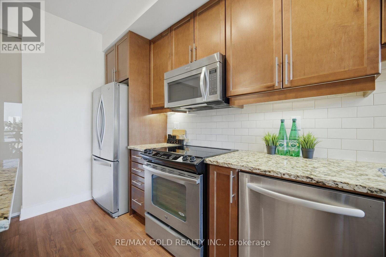 324 - 128 Garden Drive, Oakville, Ontario  L6K 0H7 - Photo 6 - W13878524