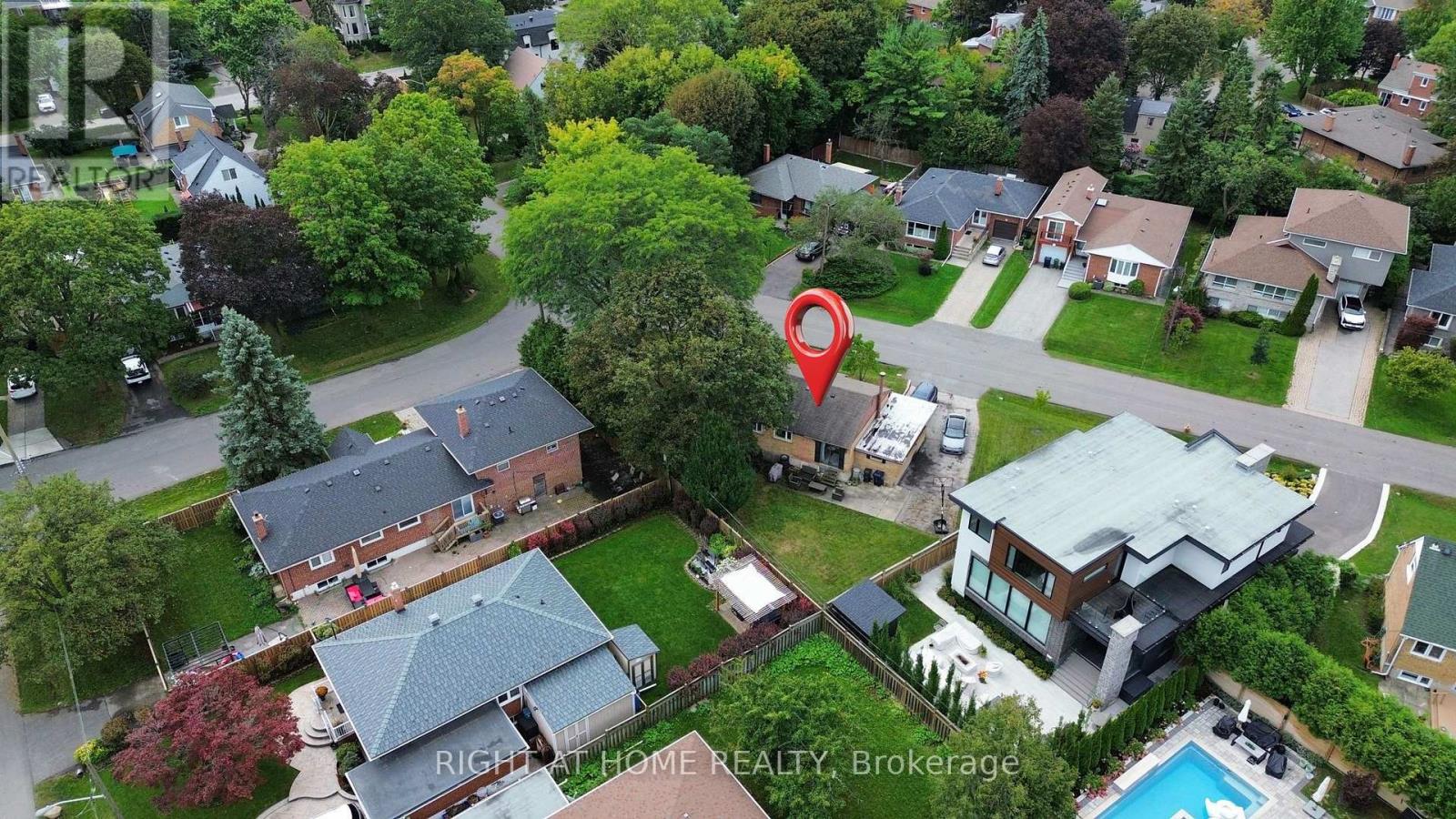 9 Appledale Road, Toronto, Ontario  M9B 5G5 - Photo 14 - W13878544