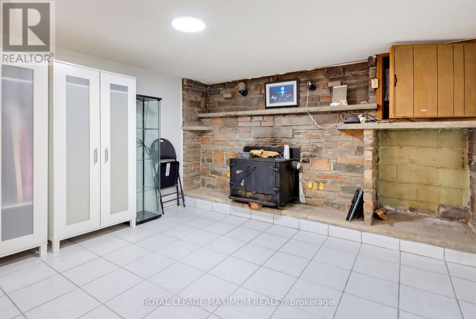 84 Gilley Road, Toronto, Ontario  M3K 1L7 - Photo 17 - W13878578