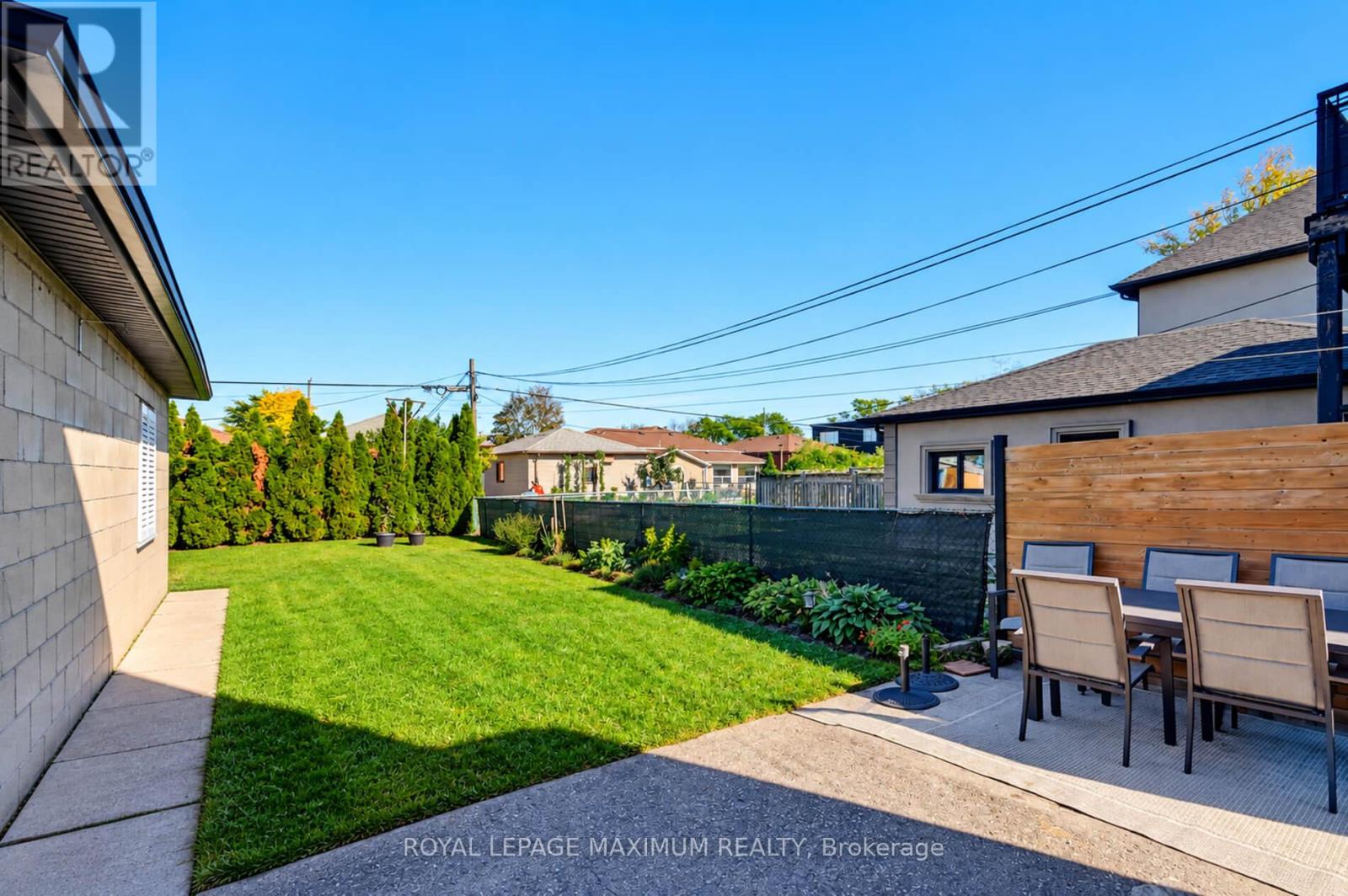84 Gilley Road, Toronto, Ontario  M3K 1L7 - Photo 22 - W13878578