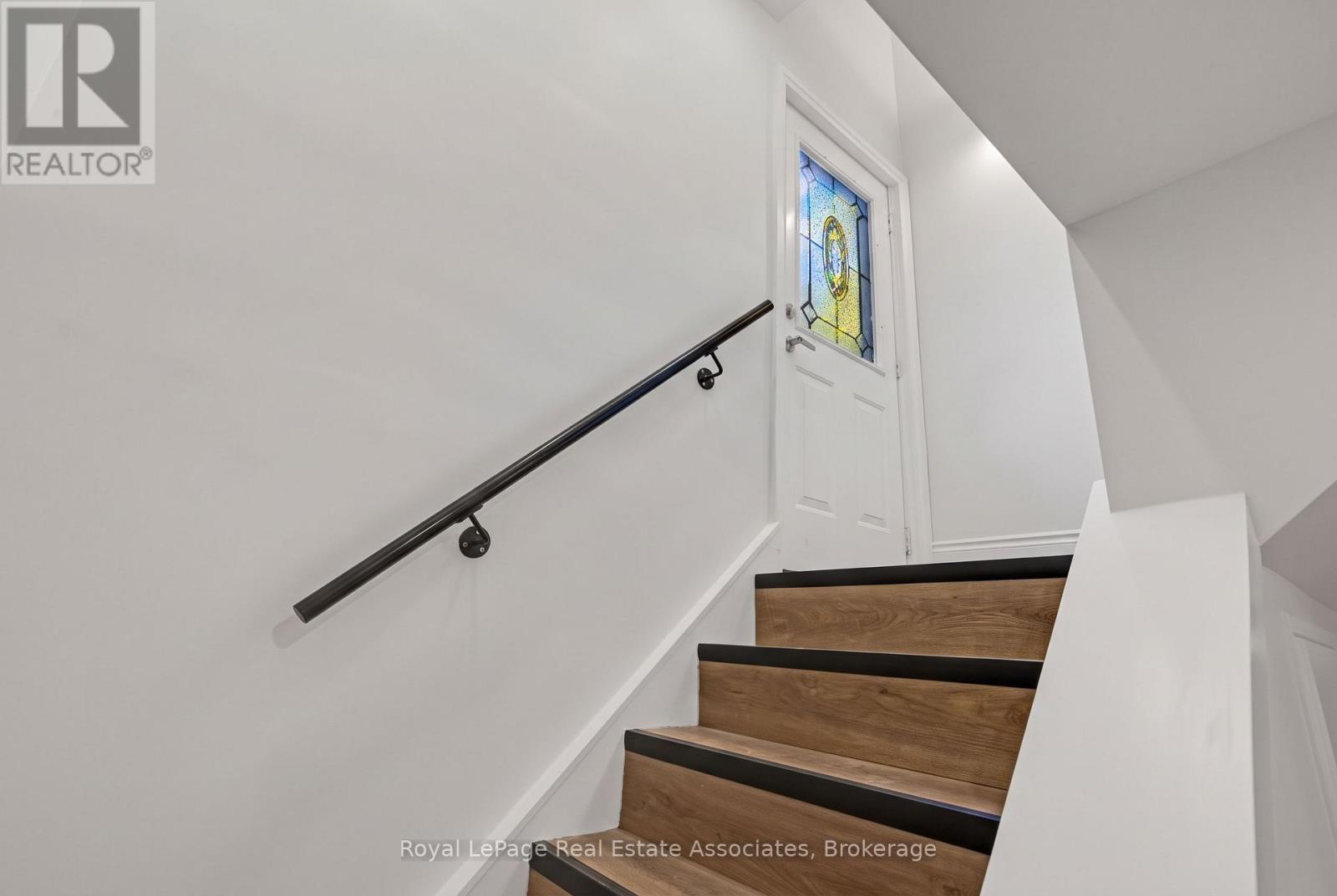2086 Bridge Road, Oakville, Ontario  L6L 2E9 - Photo 22 - W13878606