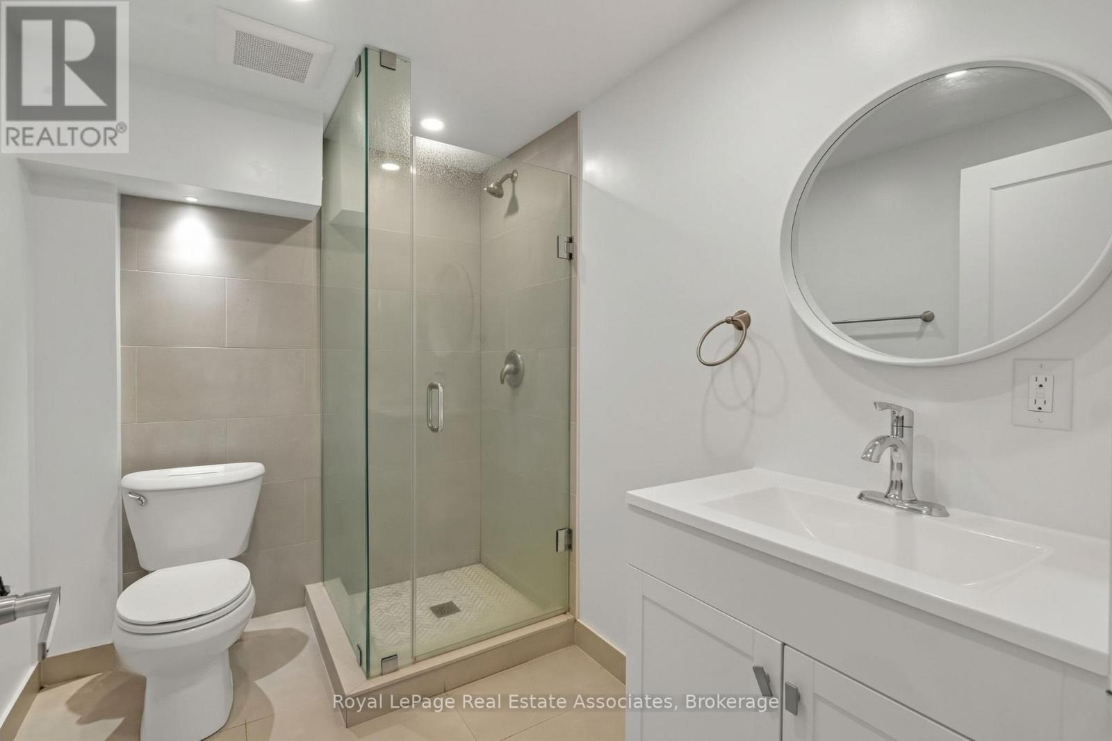 2086 Bridge Road, Oakville, Ontario  L6L 2E9 - Photo 32 - W13878606