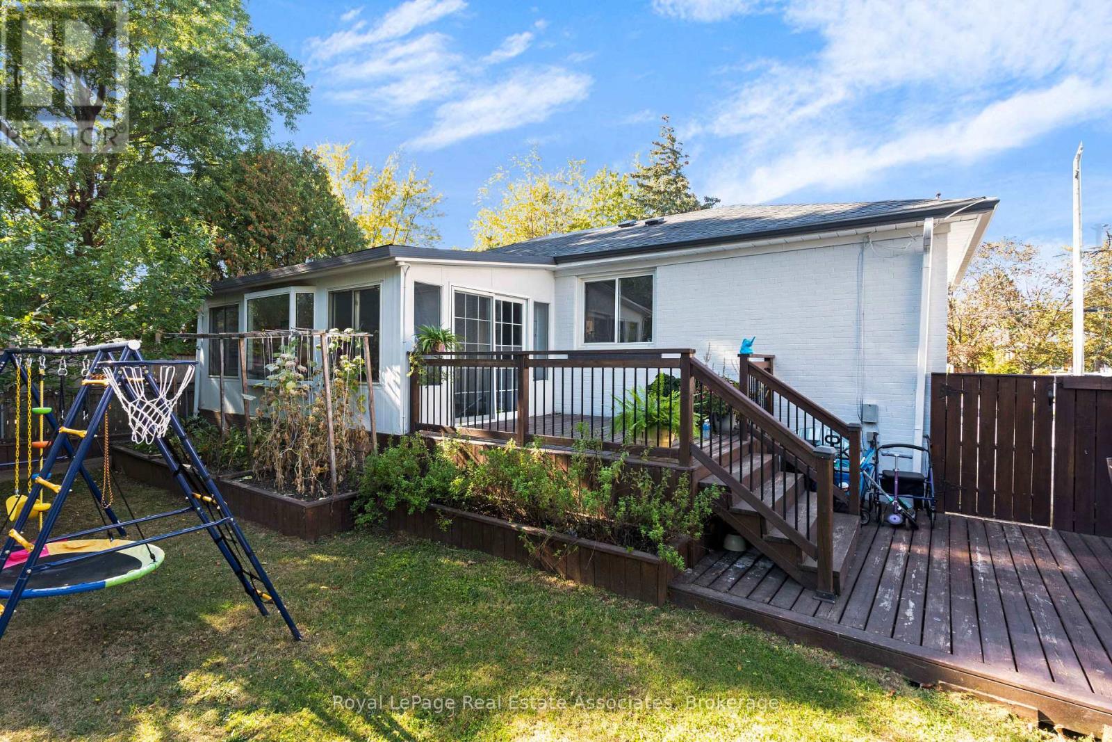 2086 Bridge Road, Oakville, Ontario  L6L 2E9 - Photo 36 - W13878606