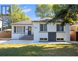 2086 BRIDGE ROAD, Oakville, Ontario