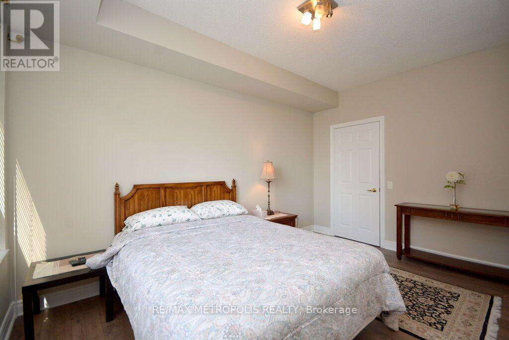 2612 - 25 Kingsbridge Garden Circle, Mississauga, Ontario  L5R 4B1 - Photo 15 - W13878670