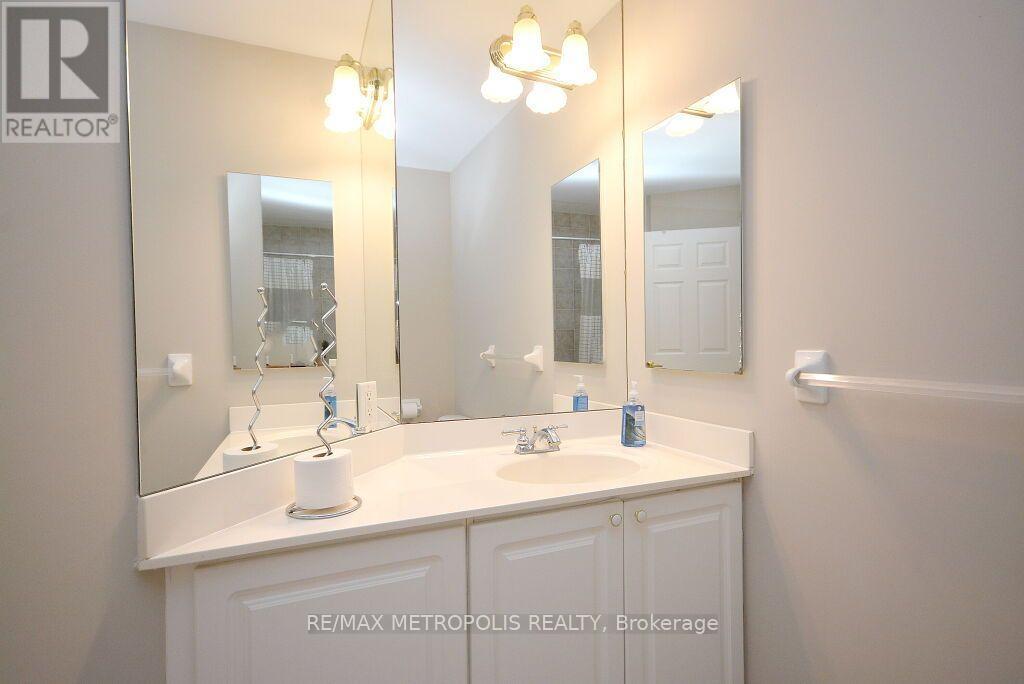 2612 - 25 Kingsbridge Garden Circle, Mississauga, Ontario  L5R 4B1 - Photo 21 - W13878670