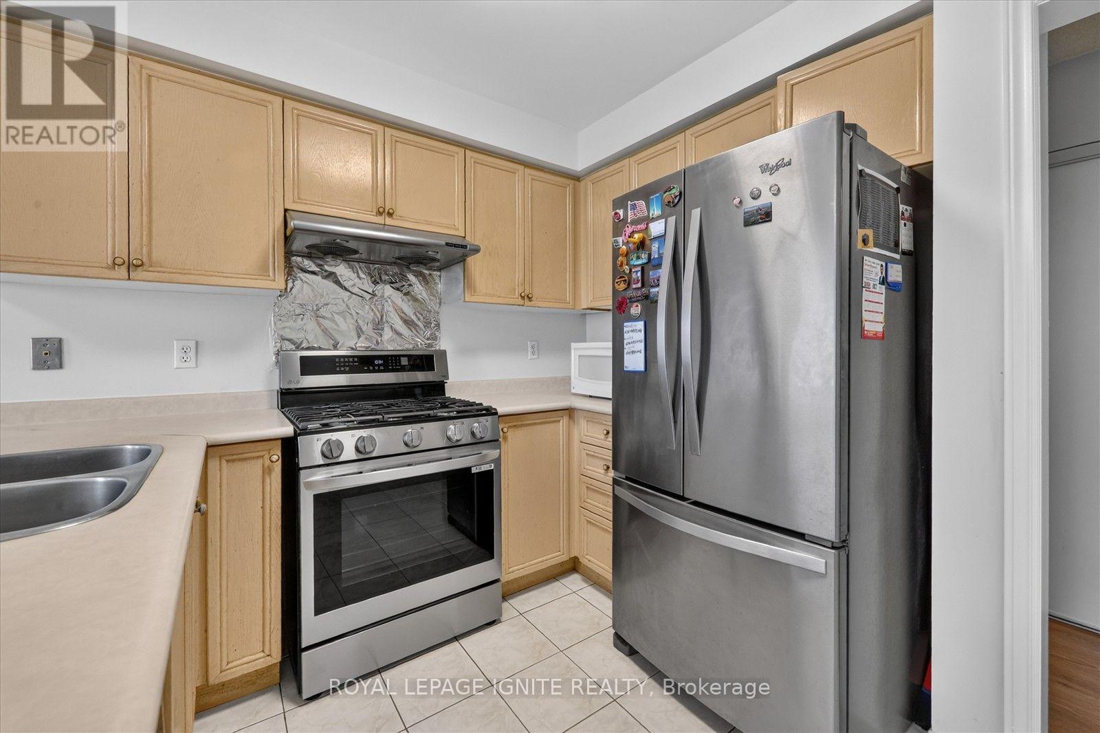 51 - 2 Sir Lou Drive, Brampton, Ontario  L6Y 5A8 - Photo 11 - W13878696