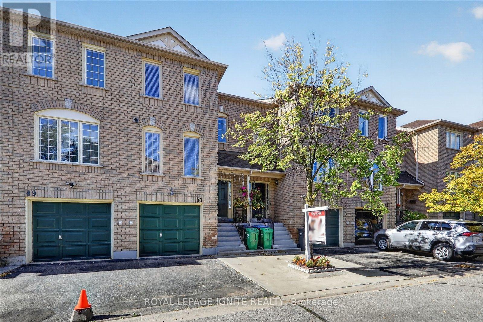 51 - 2 Sir Lou Drive, Brampton, Ontario  L6Y 5A8 - Photo 2 - W13878696