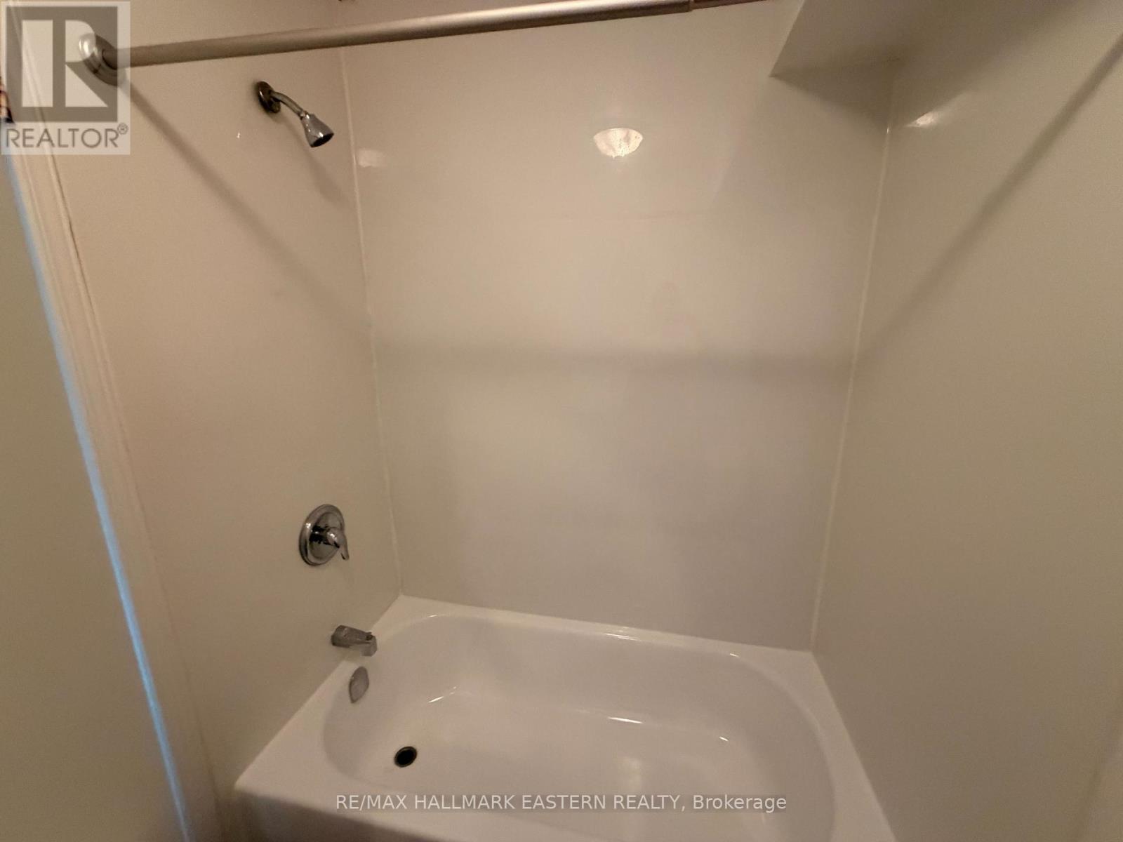 102 - 106 Lansdowne Street, Peterborough, Ontario  K9J 1Y1 - Photo 15 - X13790986