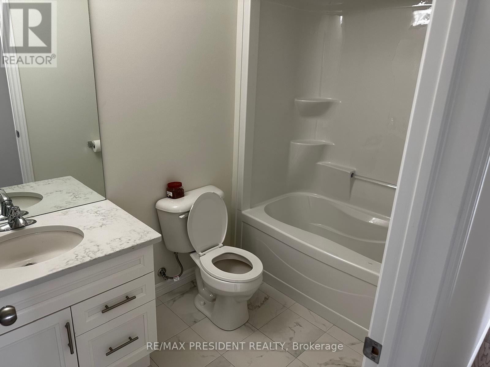 1075 Aspen Ridge Crescent, Lakeshore, Ontario  N8L 1A9 - Photo 8 - X13878566