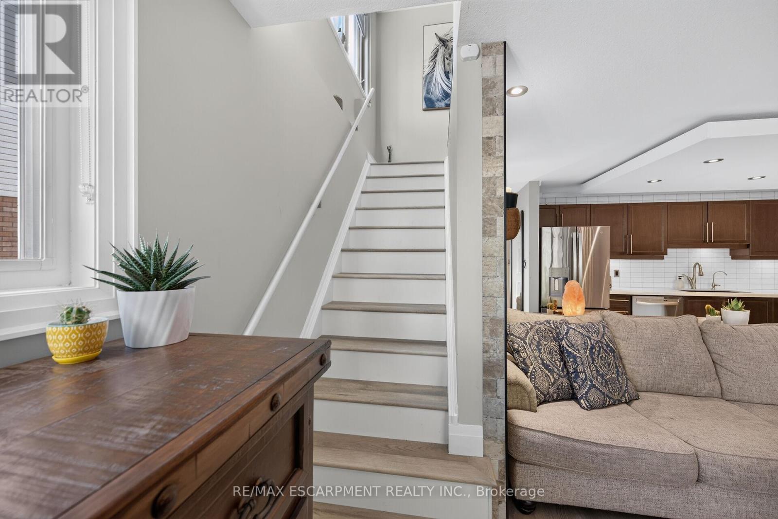 4377 Beverley Crescent, Lincoln (Beamsville), Ontario  L0R 1B6 - Photo 19 - X13878690