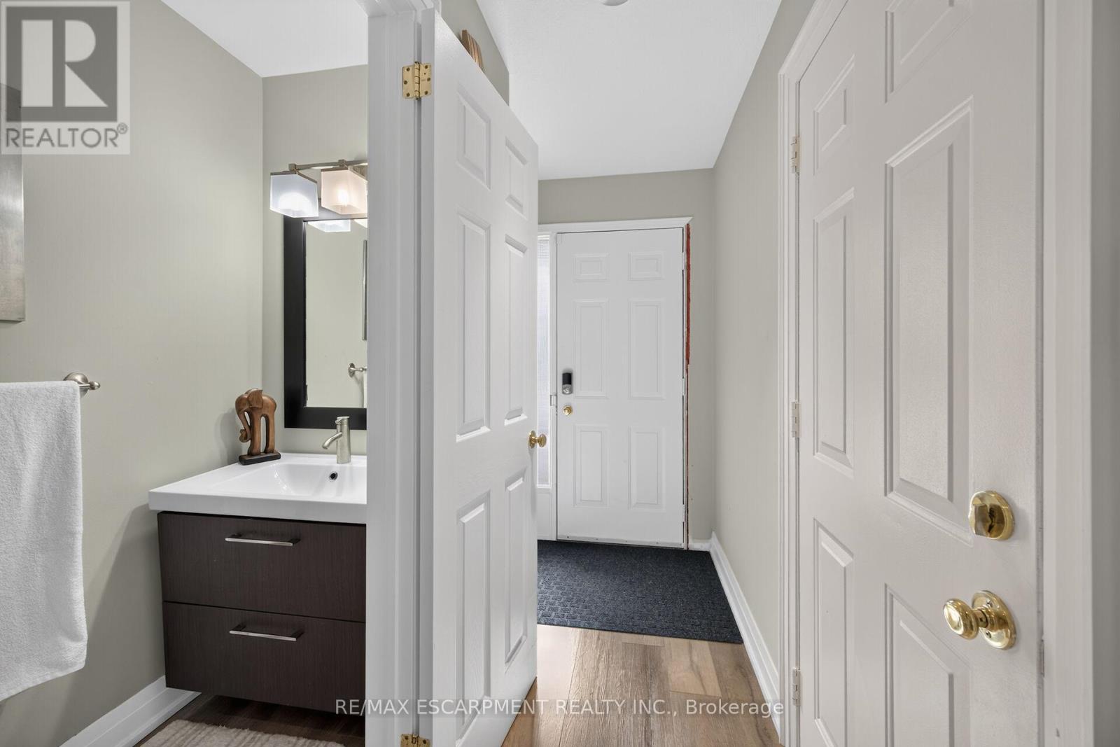 4377 Beverley Crescent, Lincoln (Beamsville), Ontario  L0R 1B6 - Photo 6 - X13878690