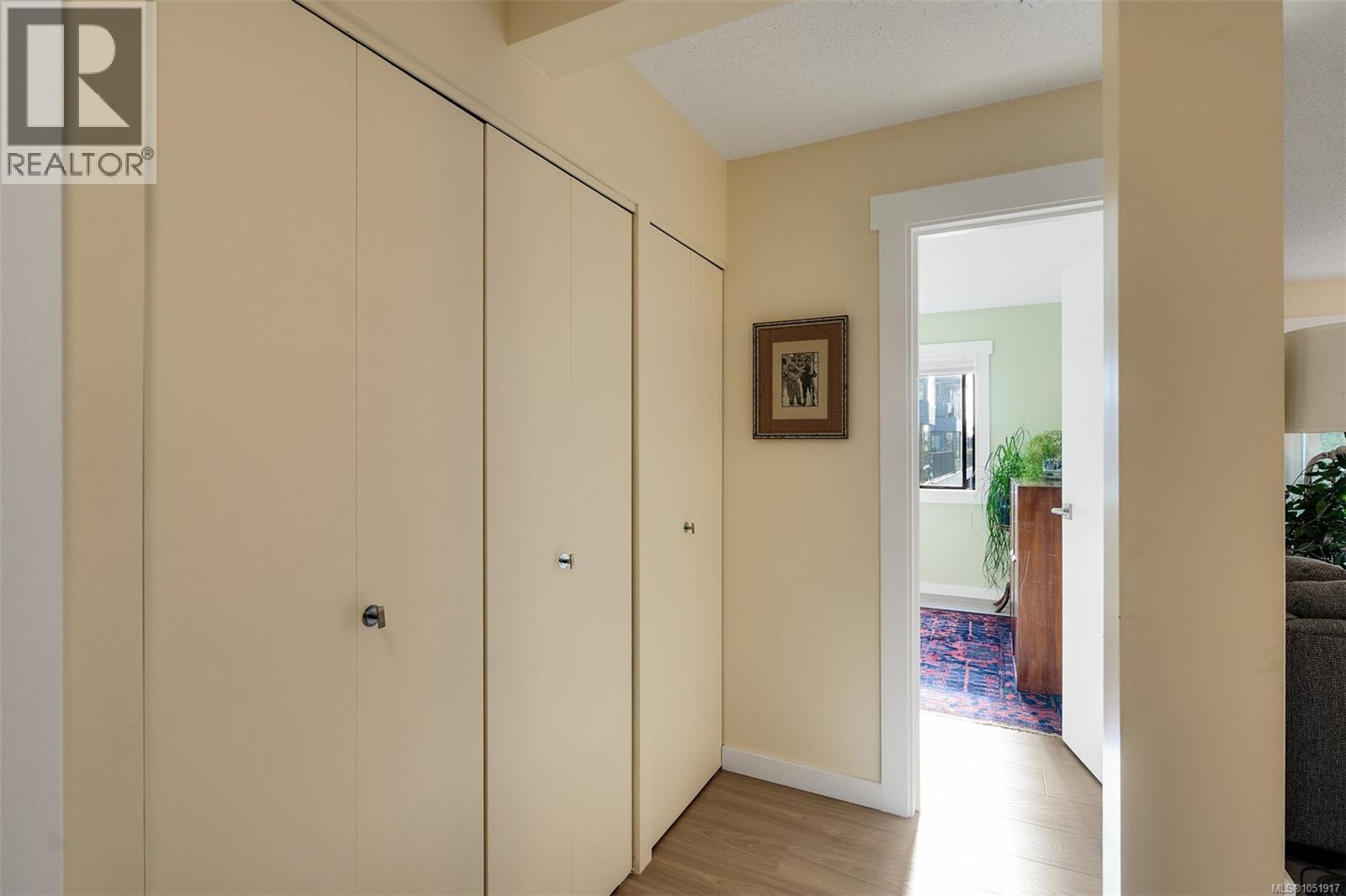 416 1433 Faircliff Lane