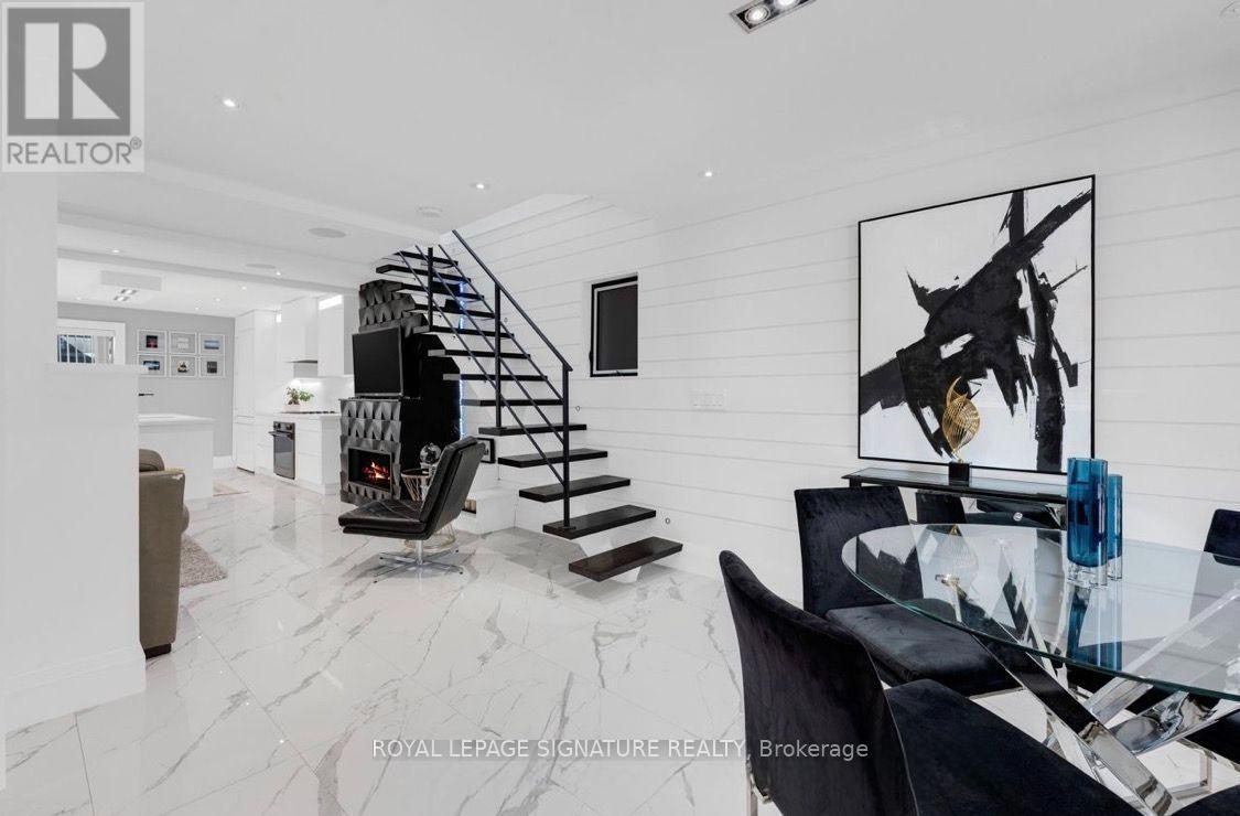 Upper - 58 Carrick Avenue, Toronto, Ontario  M6N 3J5 - Photo 8 - W13875372