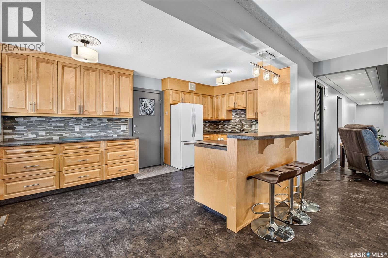 1245 Brown Street, Moose Jaw, Saskatchewan  S6H 2Z8 - Photo 18 - SK050390