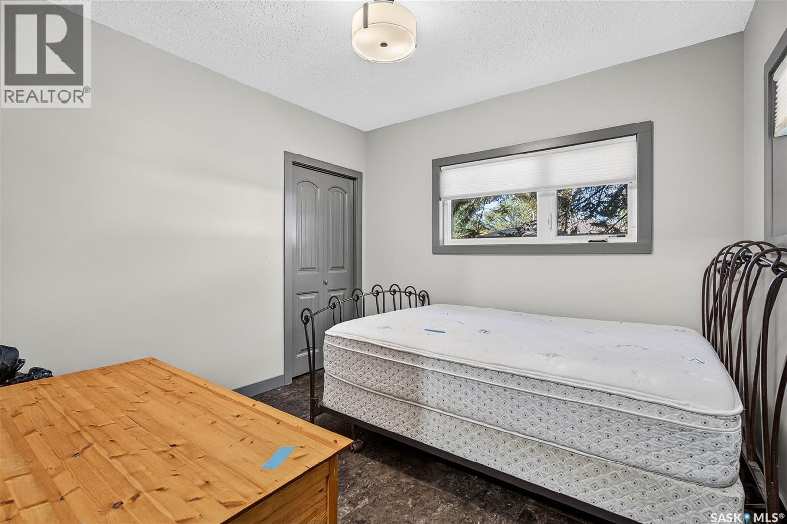 1245 Brown Street, Moose Jaw, Saskatchewan  S6H 2Z8 - Photo 48 - SK050390
