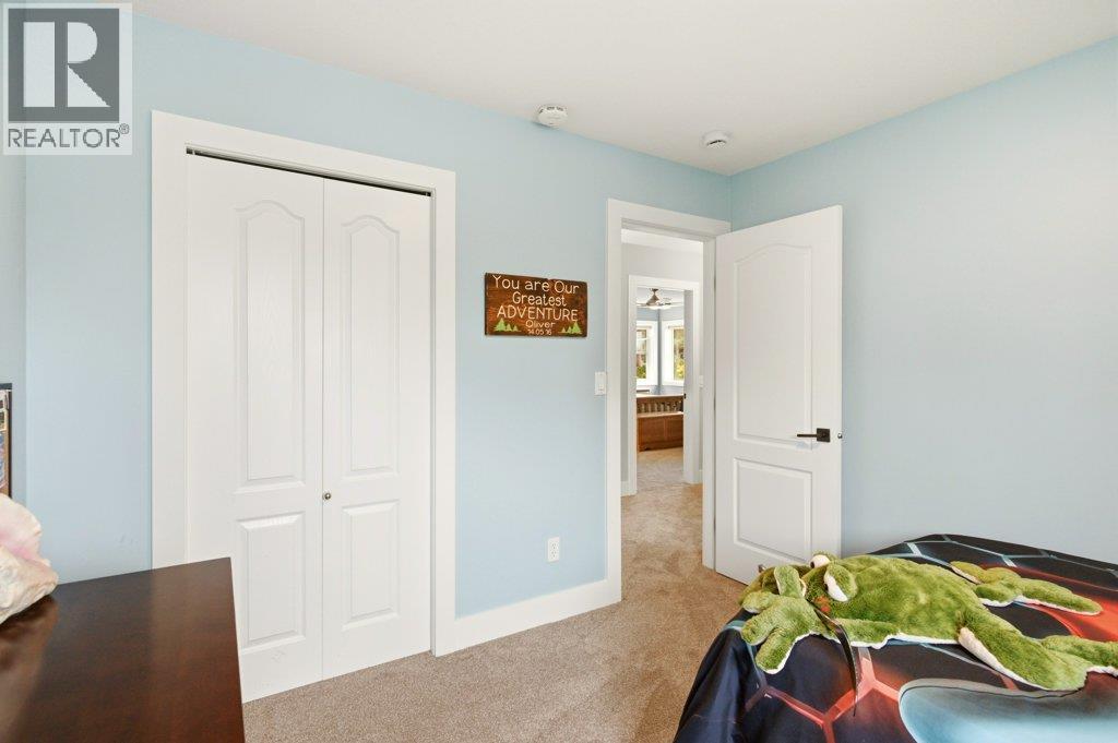 2097 Lillooet Crescent