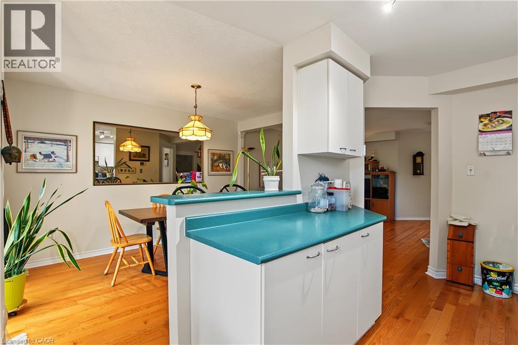 2940 Headon Forest Drive Unit# 7, Burlington, Ontario  L7M 4G9 - Photo 9 - 40864886