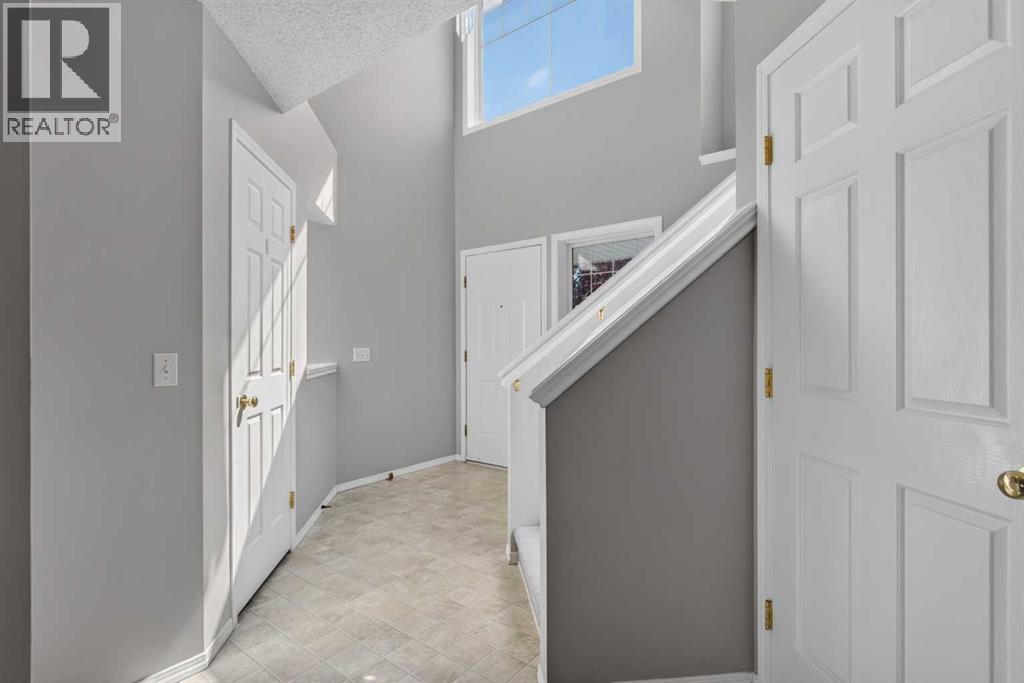 234 Chapalina Place SE, Calgary, Alberta  T2X 3P4 - Photo 3 - A2339149