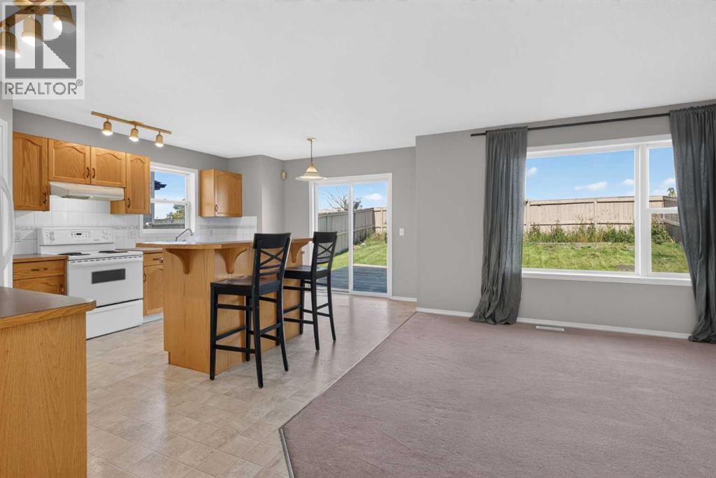 234 Chapalina Place SE, Calgary, Alberta  T2X 3P4 - Photo 5 - A2339149
