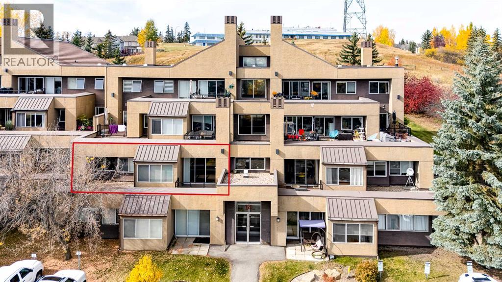 3, 125 Village Heights SW