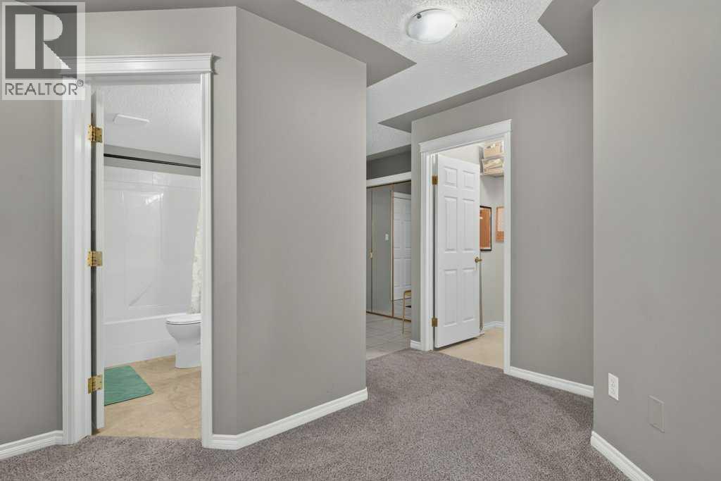 1202, 7451 Springbank Boulevard SW