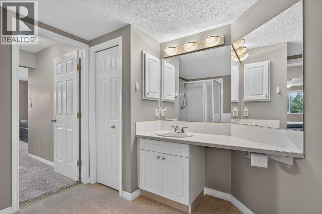 1202, 7451 Springbank Boulevard SW