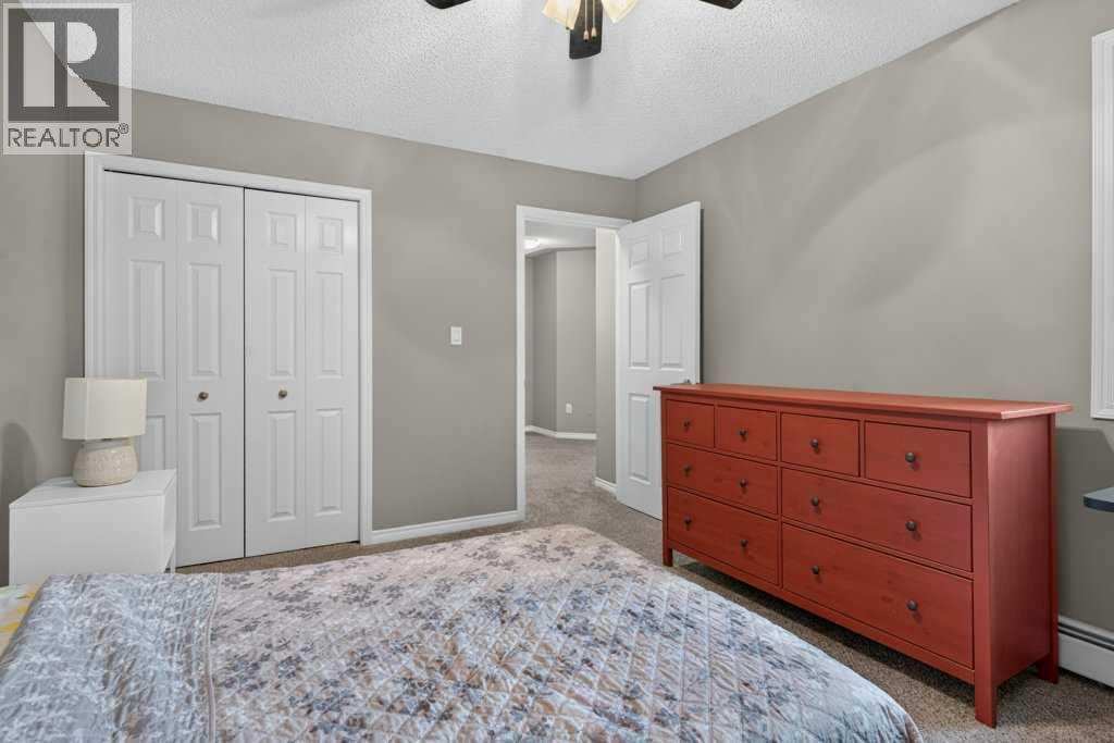 1202, 7451 Springbank Boulevard SW