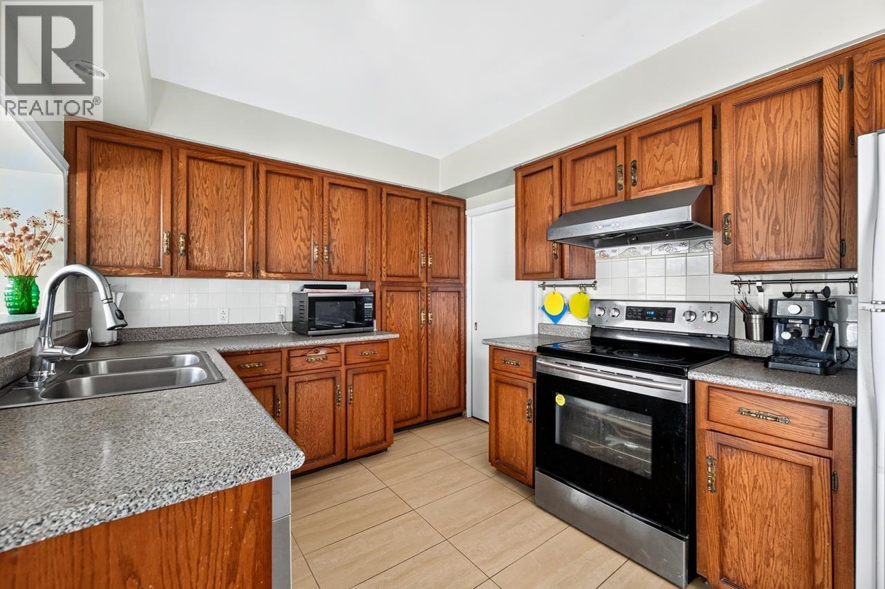 3232 W 16th Avenue, Vancouver, British Columbia  V6K 3E3 - Photo 13 - R3173918
