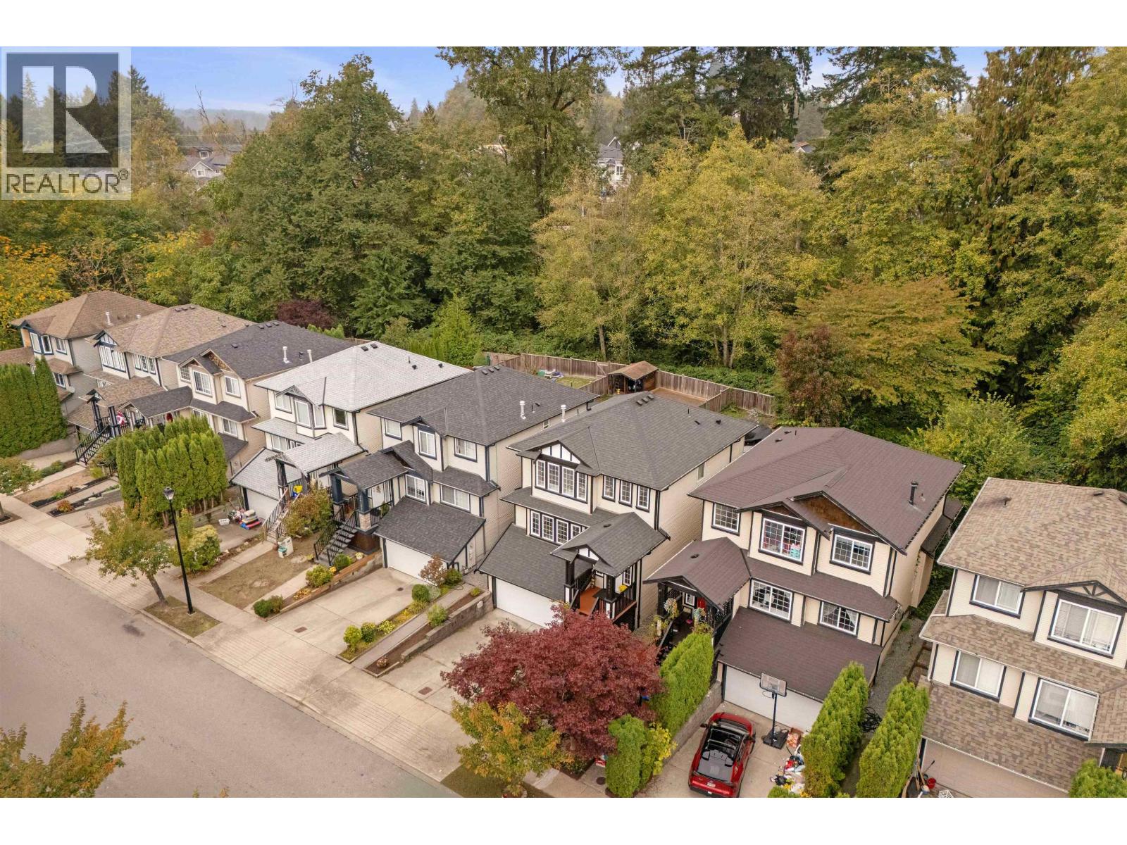 24111 102b Avenue, Maple Ridge, British Columbia  V2W 2B4 - Photo 2 - R3173931