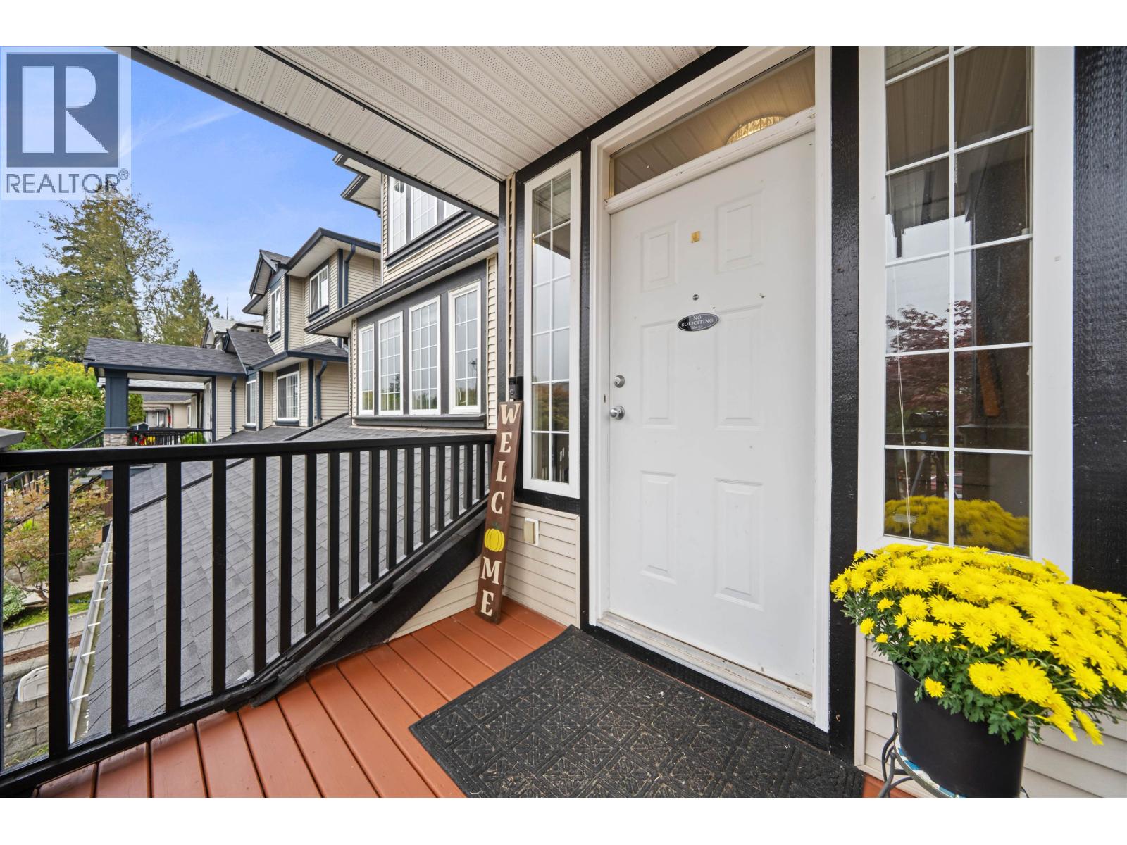 24111 102b Avenue, Maple Ridge, British Columbia  V2W 2B4 - Photo 3 - R3173931