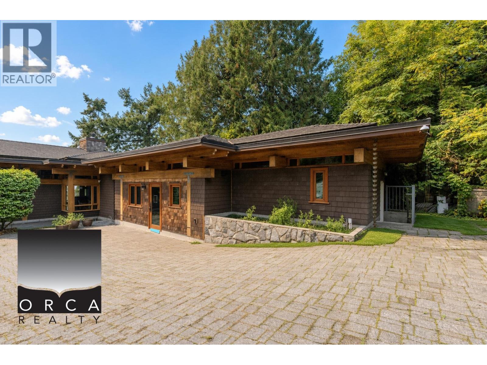 5363 KEW CLIFF ROAD, West Vancouver, British Columbia