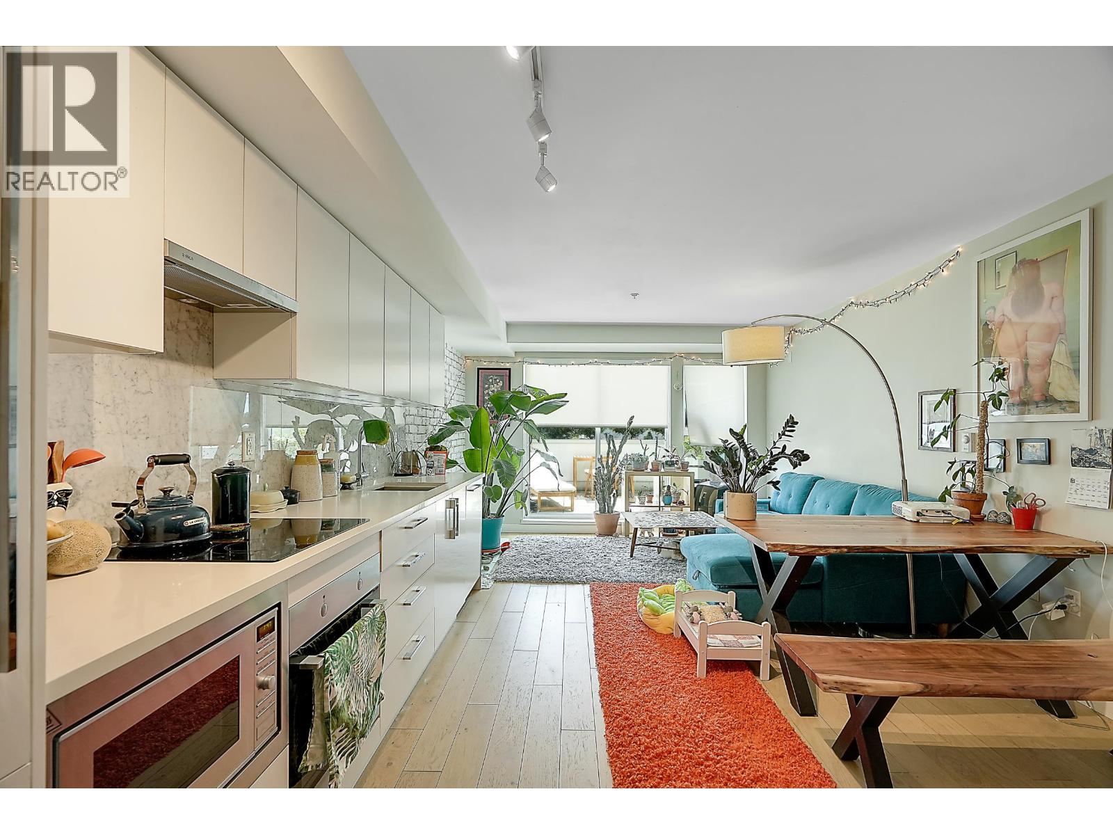 210 2508 Fraser Street, Vancouver, British Columbia  V5T 3V4 - Photo 3 - R3173927