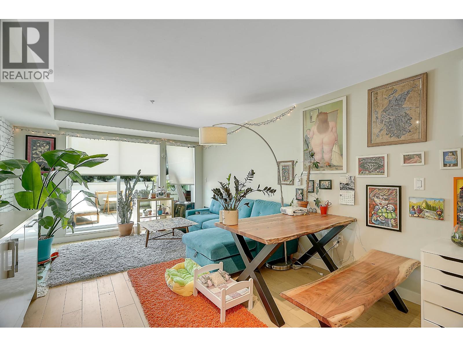 210 2508 Fraser Street, Vancouver, British Columbia  V5T 3V4 - Photo 4 - R3173927