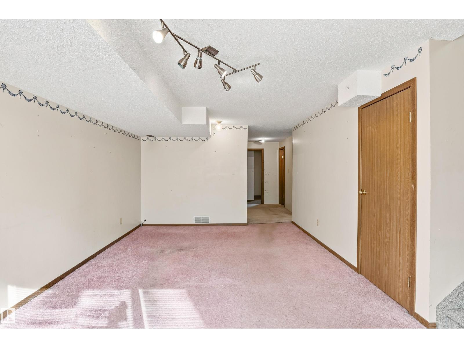 4210 50 Av, Cold Lake, Alberta  T9M 2B3 - Photo 12 - E4511032