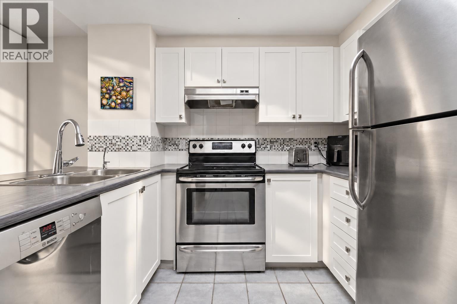 207 1650 Grant Avenue, Port Coquitlam, British Columbia  V3B 7V2 - Photo 4 - R3173175