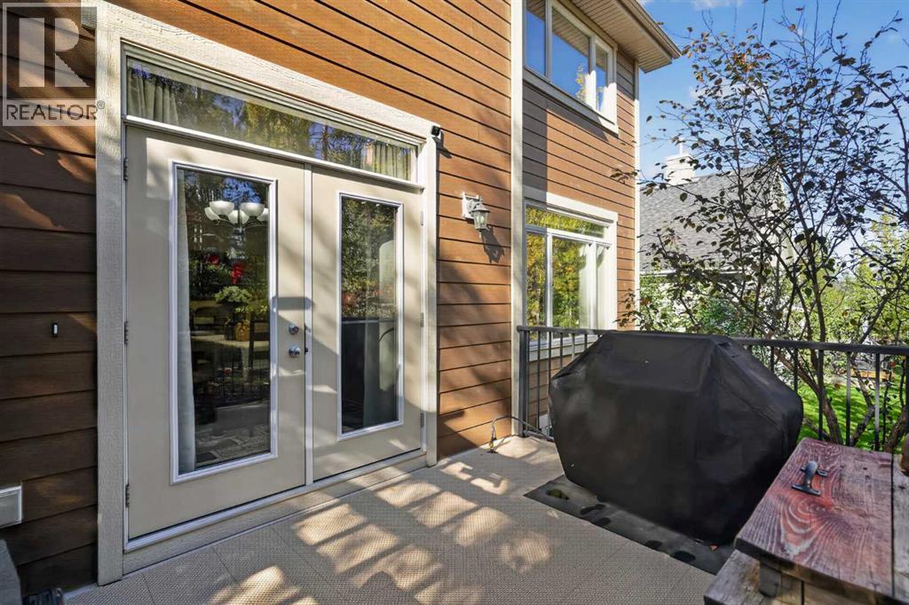 12 Crestridge Rise SW, Calgary, Alberta  T3B 0M1 - Photo 17 - A2349147