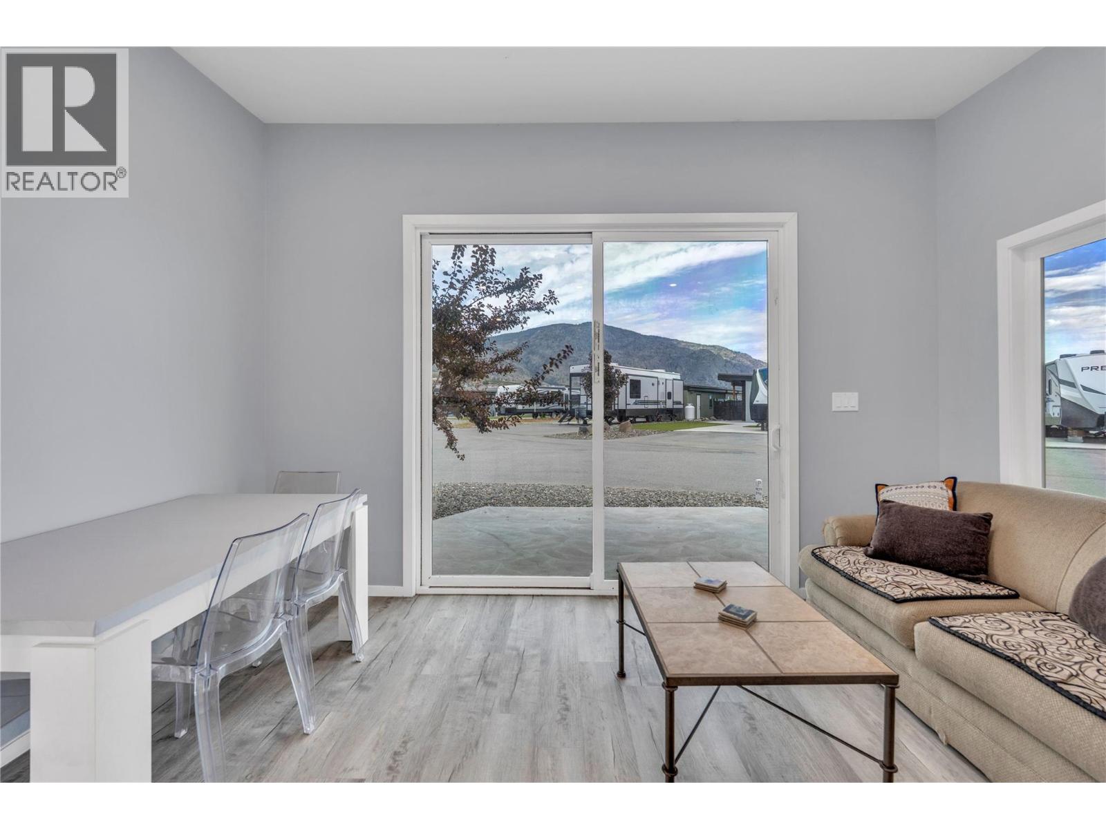 2501 Radio Tower Road Unit# 17, Oliver, British Columbia  V0H 1V7 - Photo 11 - 10402963