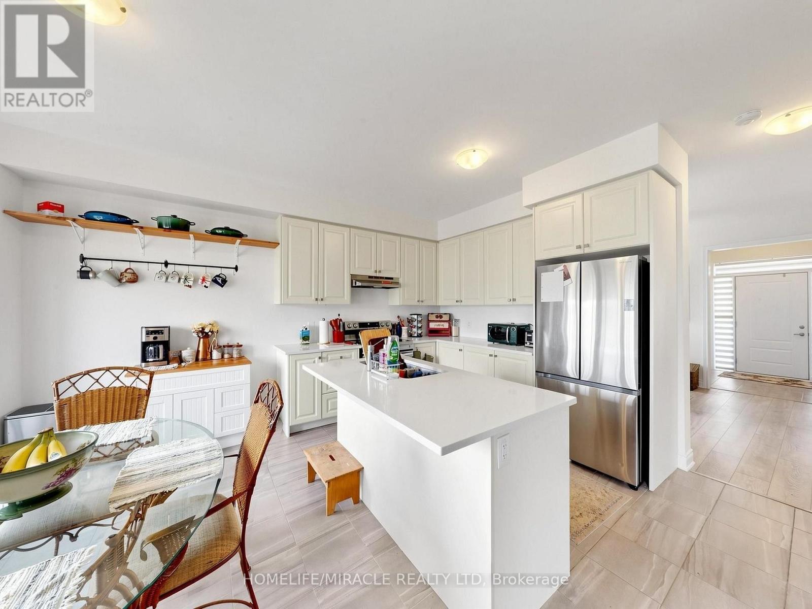 60 Season Crescent, Wasaga Beach, Ontario  L9Z 0M4 - Photo 10 - S13878774
