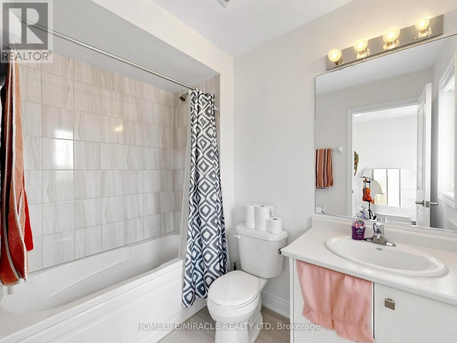 60 Season Crescent, Wasaga Beach, Ontario  L9Z 0M4 - Photo 22 - S13878774