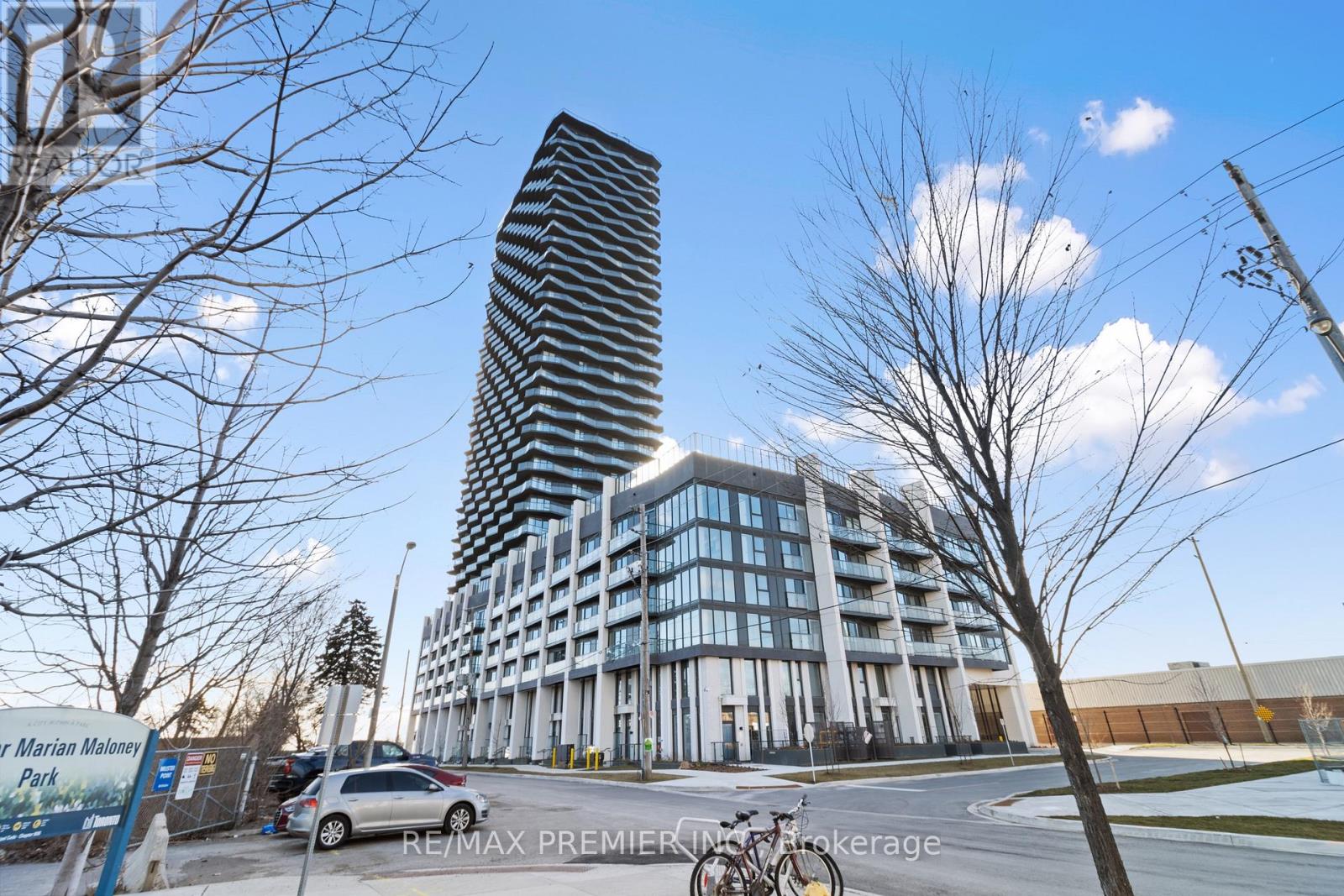 1007 - 36 Zorra Street, Toronto, Ontario  M8Z 0G5 - Photo 3 - W13877848