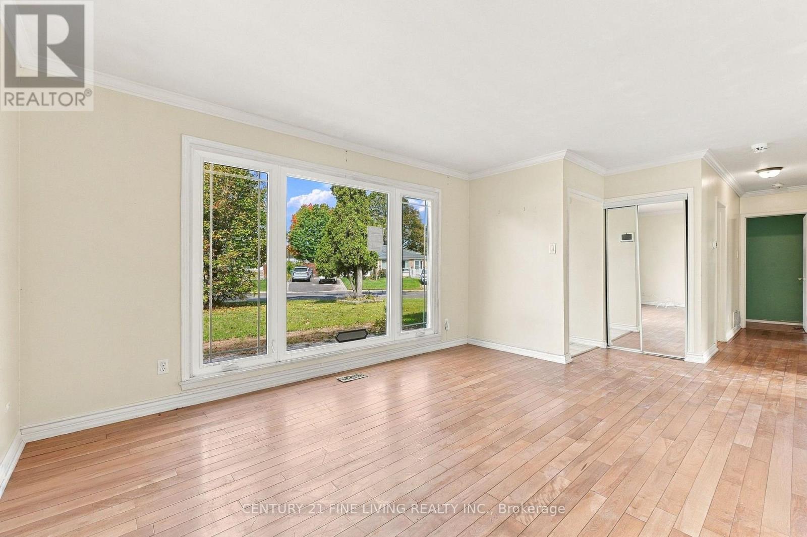 132 Brentwood Drive, Brampton, Ontario  L6T 1R2 - Photo 8 - W13878728