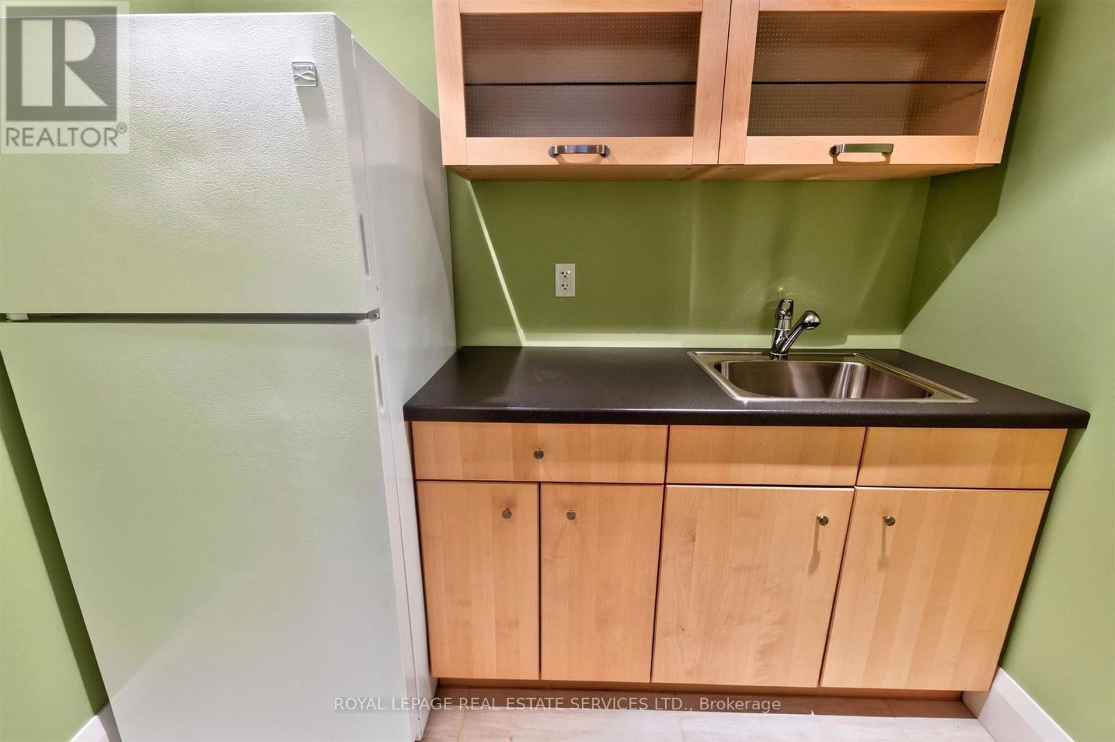 309 Willard Avenue, Toronto, Ontario  M6S 3R1 - Photo 42 - W13878730