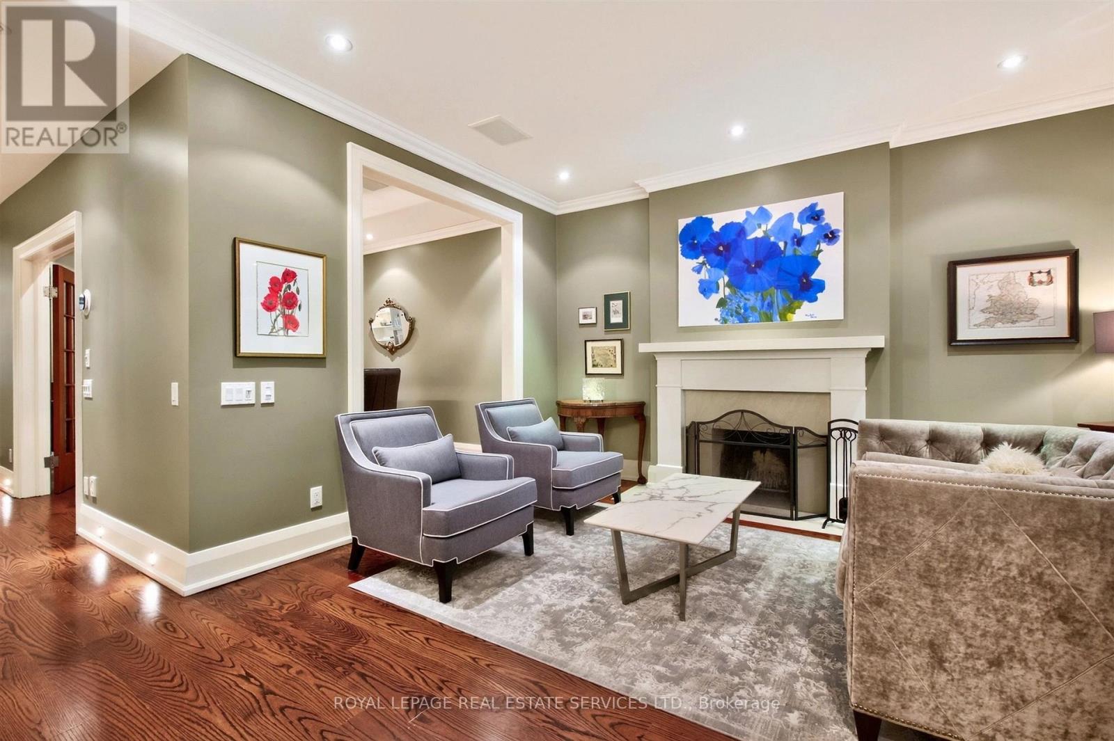 309 Willard Avenue, Toronto, Ontario  M6S 3R1 - Photo 8 - W13878730